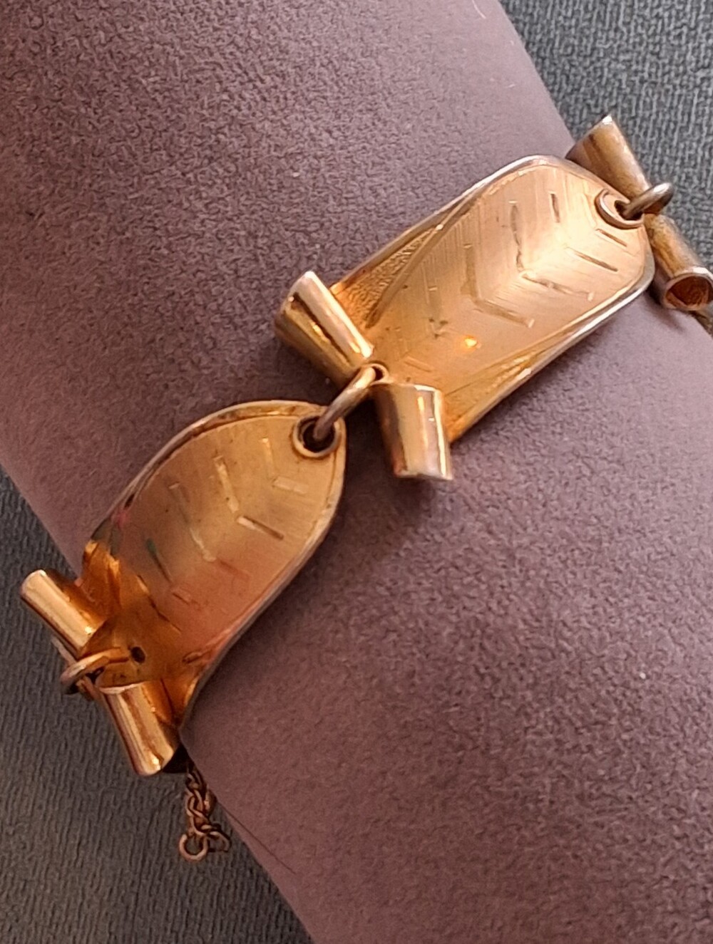 Gold-Tone Vintage Etched Link Bracelet - Women's Jewelry